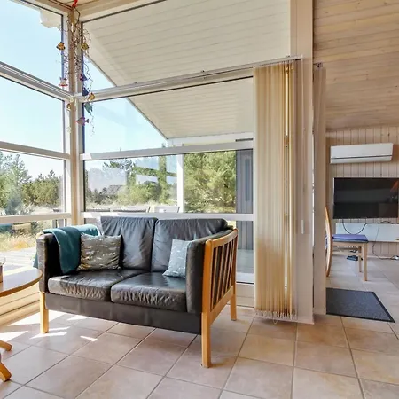 Nadia Holiday home