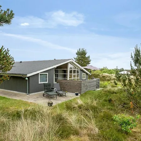 Prázdninový dům Nadia - 1-7km From The Sea By Interhome *